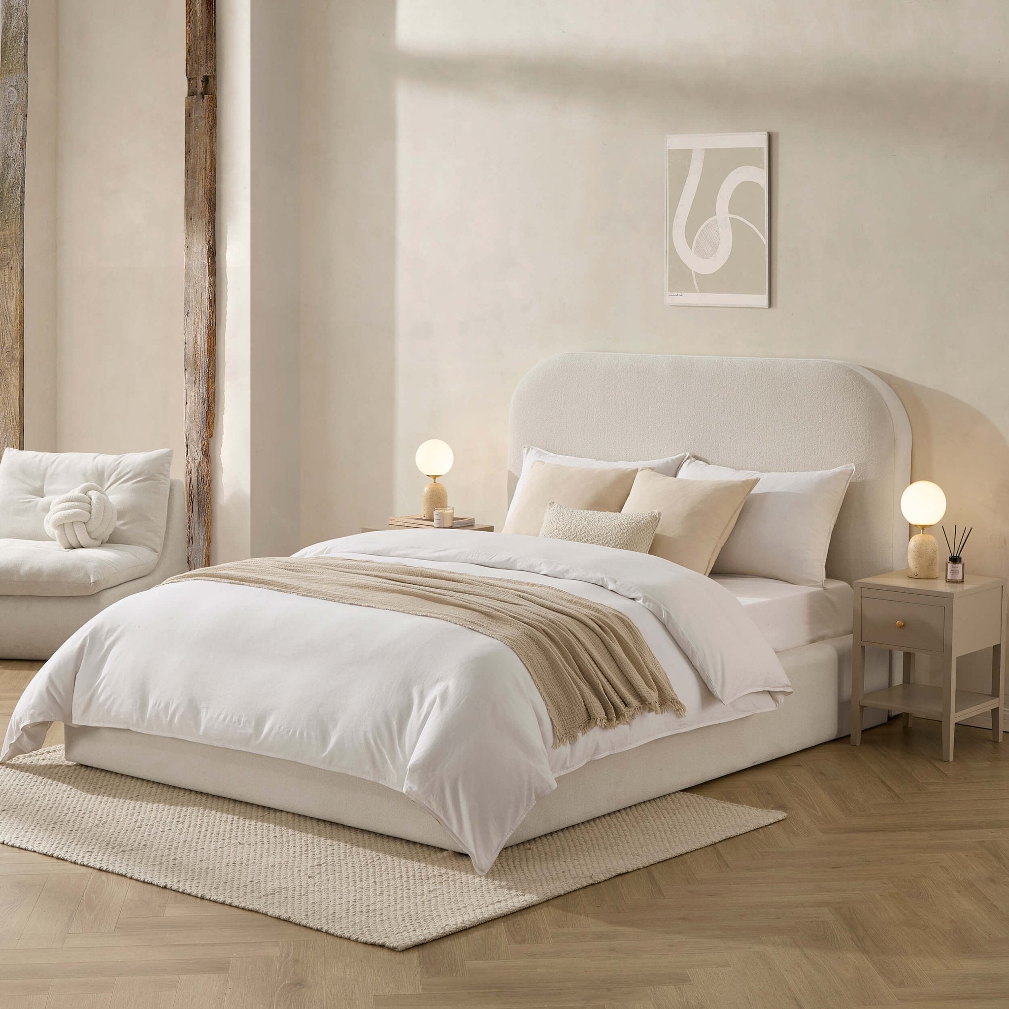 Aintree Ottoman Storage Bed - Teddy Cream