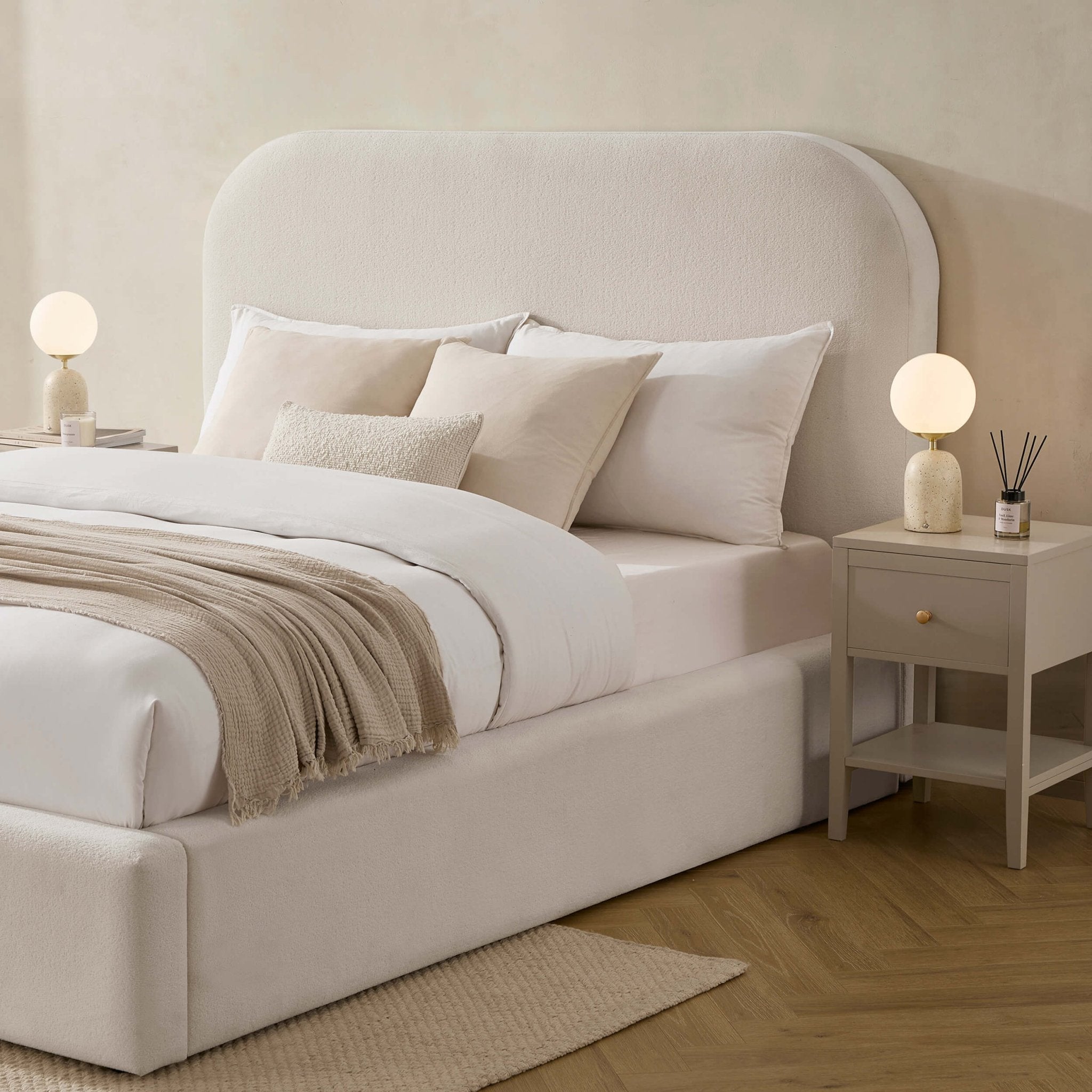 Aintree Ottoman Storage Bed - Teddy Cream