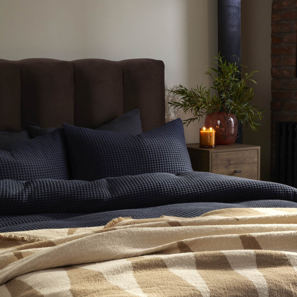 Cheshire Ottoman Storage Bed - Cappuccino