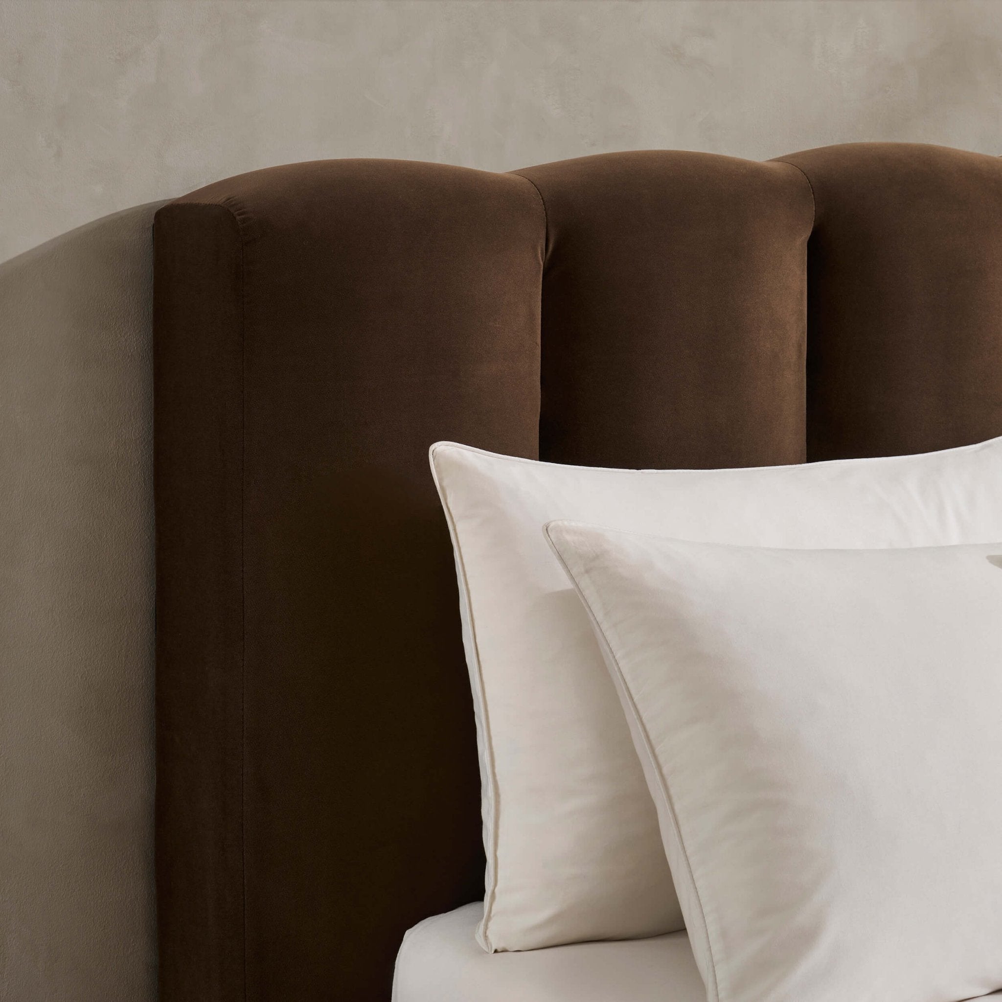 Cheshire Ottoman Storage Bed - Cappuccino