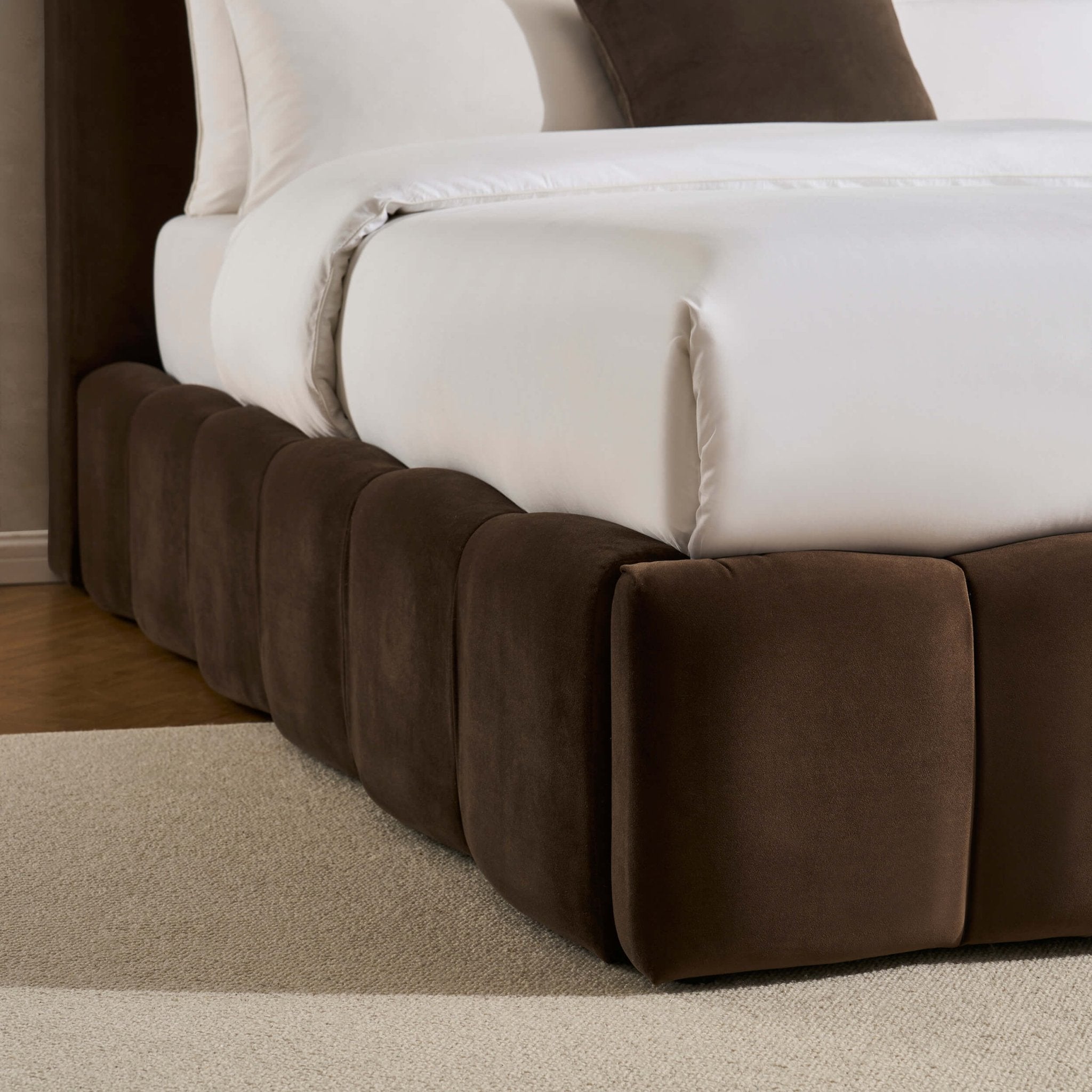 Cheshire Ottoman Storage Bed - Cappuccino