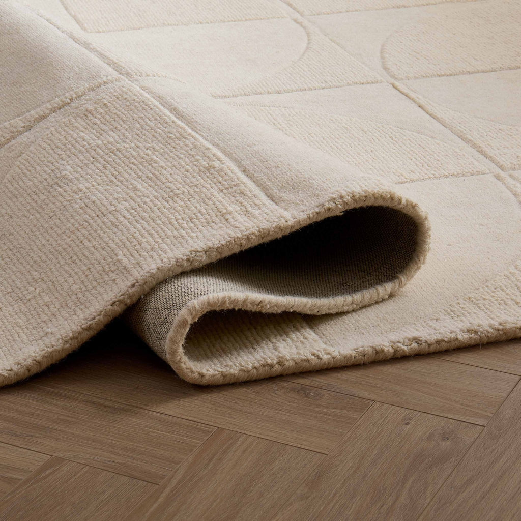 Liv Hand Woven Wool Half Circle Design Rug - Off White
