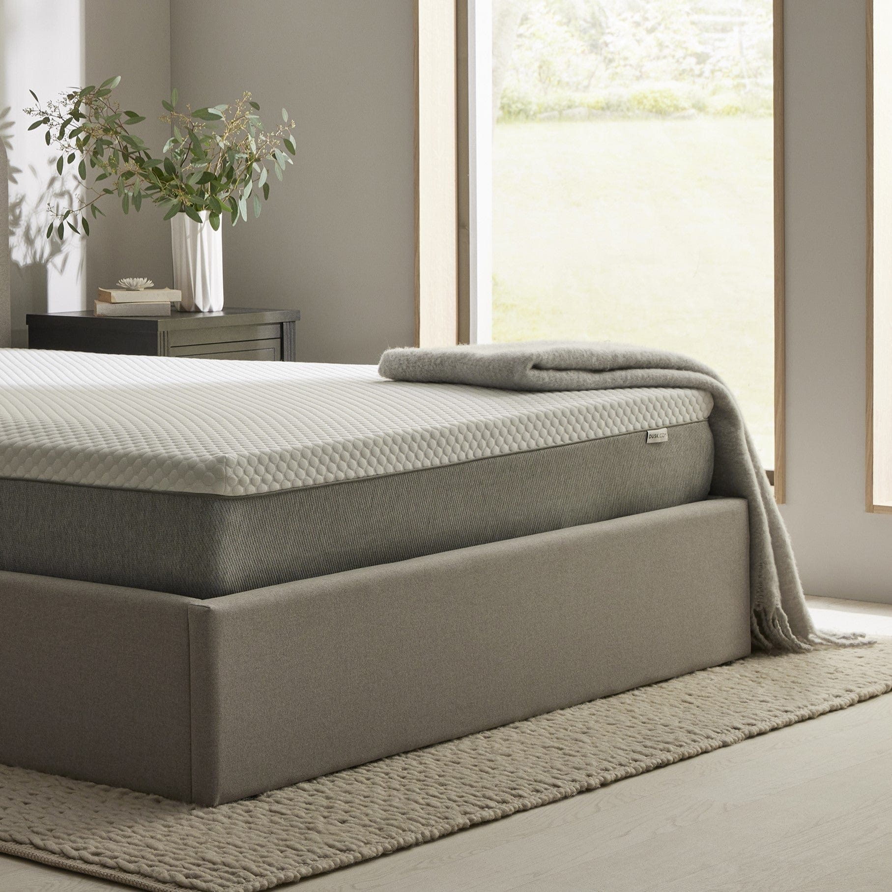 Memory Foam 2,000 Pocket Sprung Hybrid Mattress - Medium/Firm