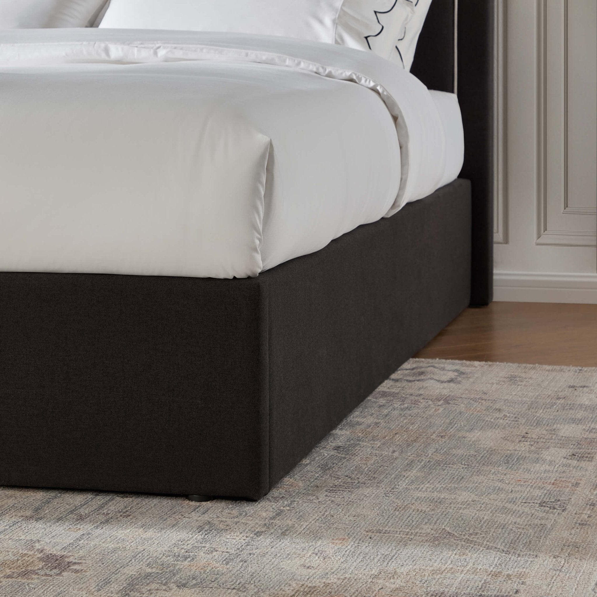Windsor Ottoman Storage Bed - Black/Natural