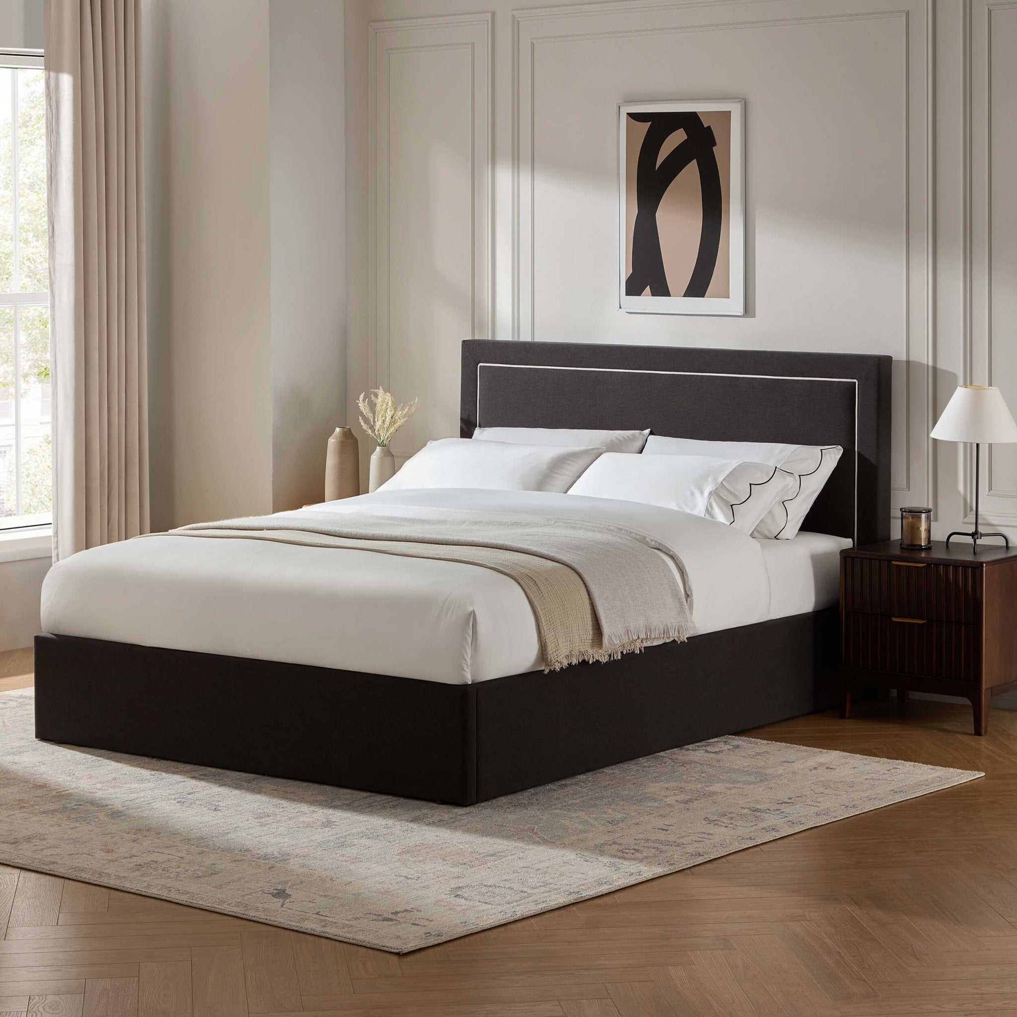 Windsor Ottoman Storage Bed - Black/Natural