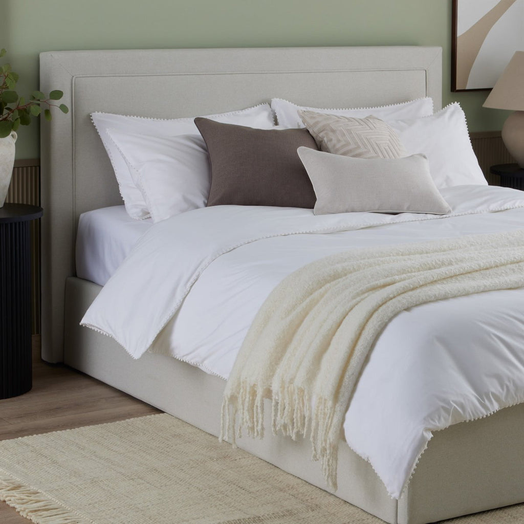 Windsor Ottoman Storage Bed - Natural